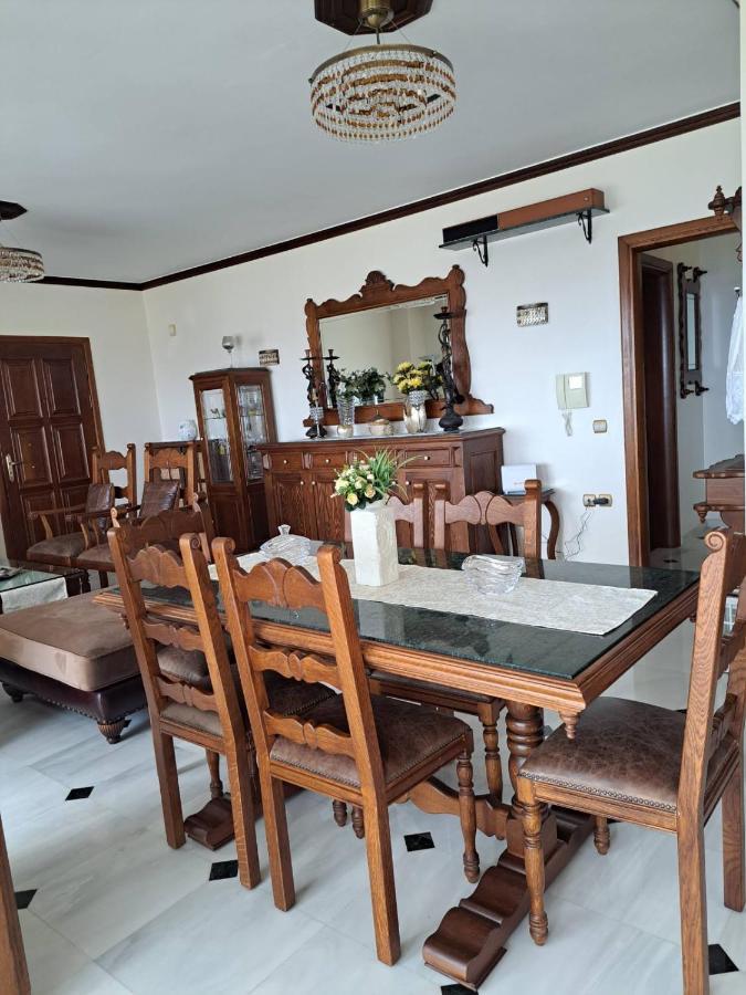 Seaview Flora'S Luxury Apartment-300Meters From The Beach Rethymno Exterior foto