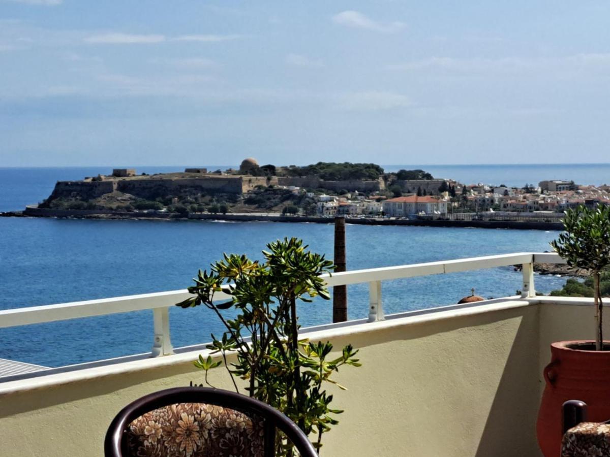 Seaview Flora'S Luxury Apartment-300Meters From The Beach Rethymno Exterior foto